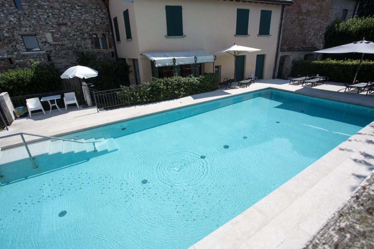 Santellone Resort Brescia Eksteriør billede